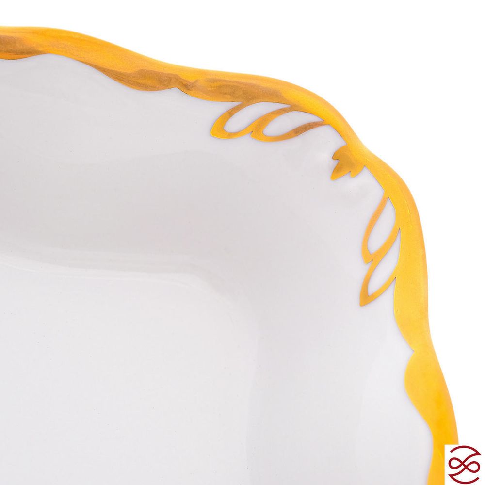 Салатник квадратный на ножке Queen's Crown Prestige 23 см