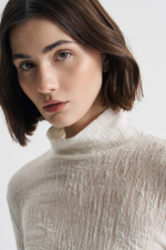 Водолазка из фактурной шерсти