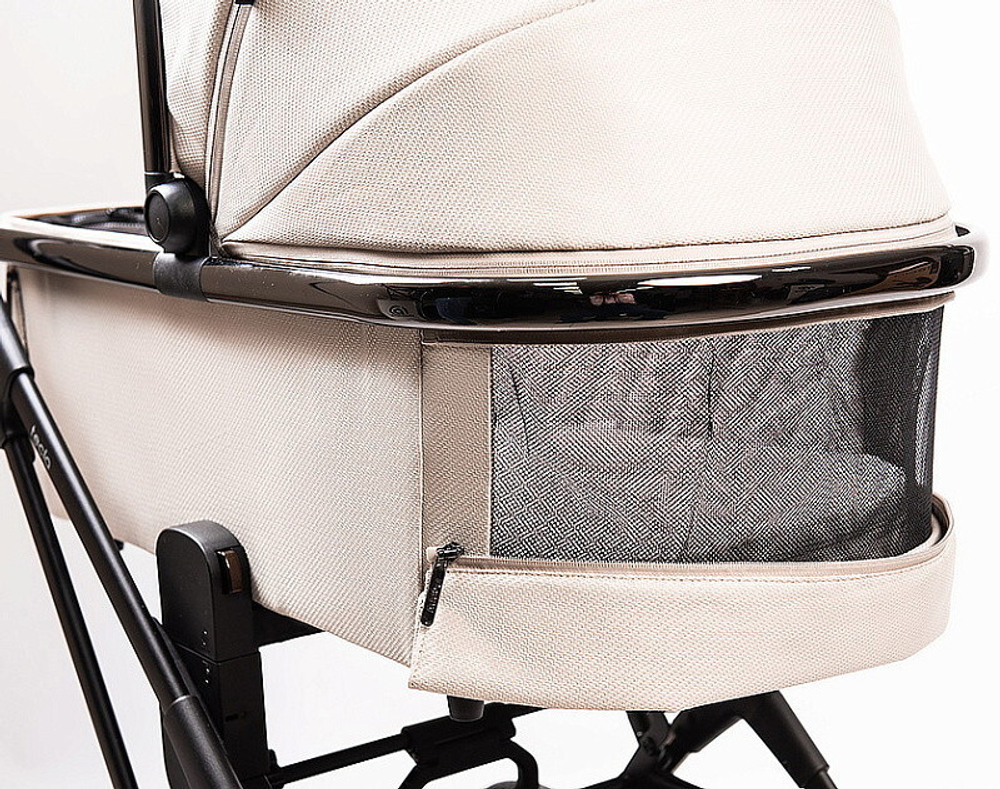 Детская коляска Peppy Tecla 3 в 1 с автокреслом Verona Black Stone Chrome Edition Бежевый