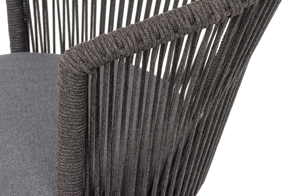 "Люксембург" стул плетеный из роупа, каркас из стали темно-серый (RAL7024) муар, роуп темно-серый круглый, ткань темно-серая 027
