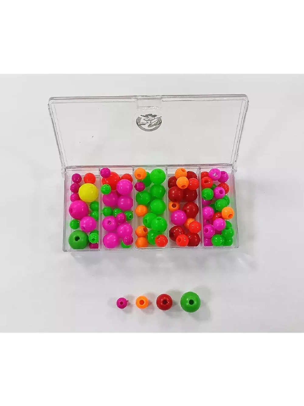 Набор твердых бусин СВ-01 коробка 100*50*17мм