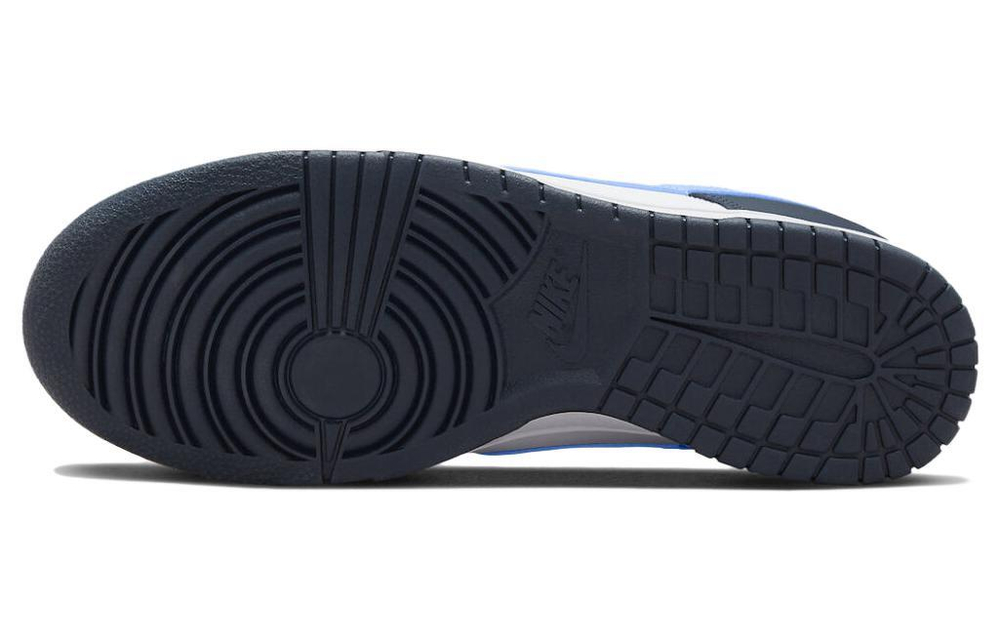 Кроссовки Nike Dunk Low