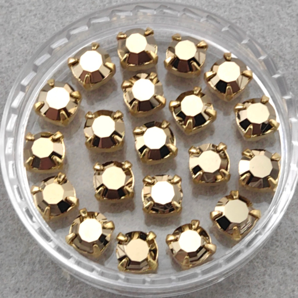 Шатоны Preciosa MAXIMA в оправах, Crystal Starlight Gold/Gold