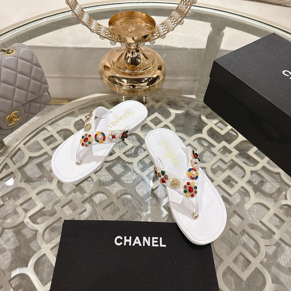 Chanel Slides (2 colors)