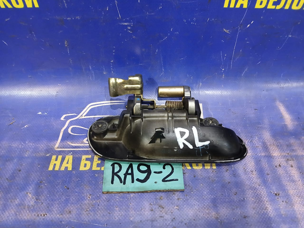 Ручка двери задней левой внешняя Honda ODYSSEY 2002