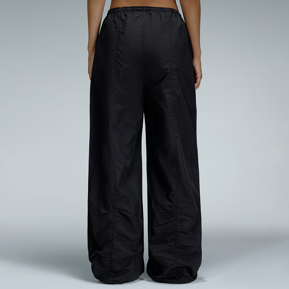 Женские брюки PUMA WARDROBE ESS Parachute Pants