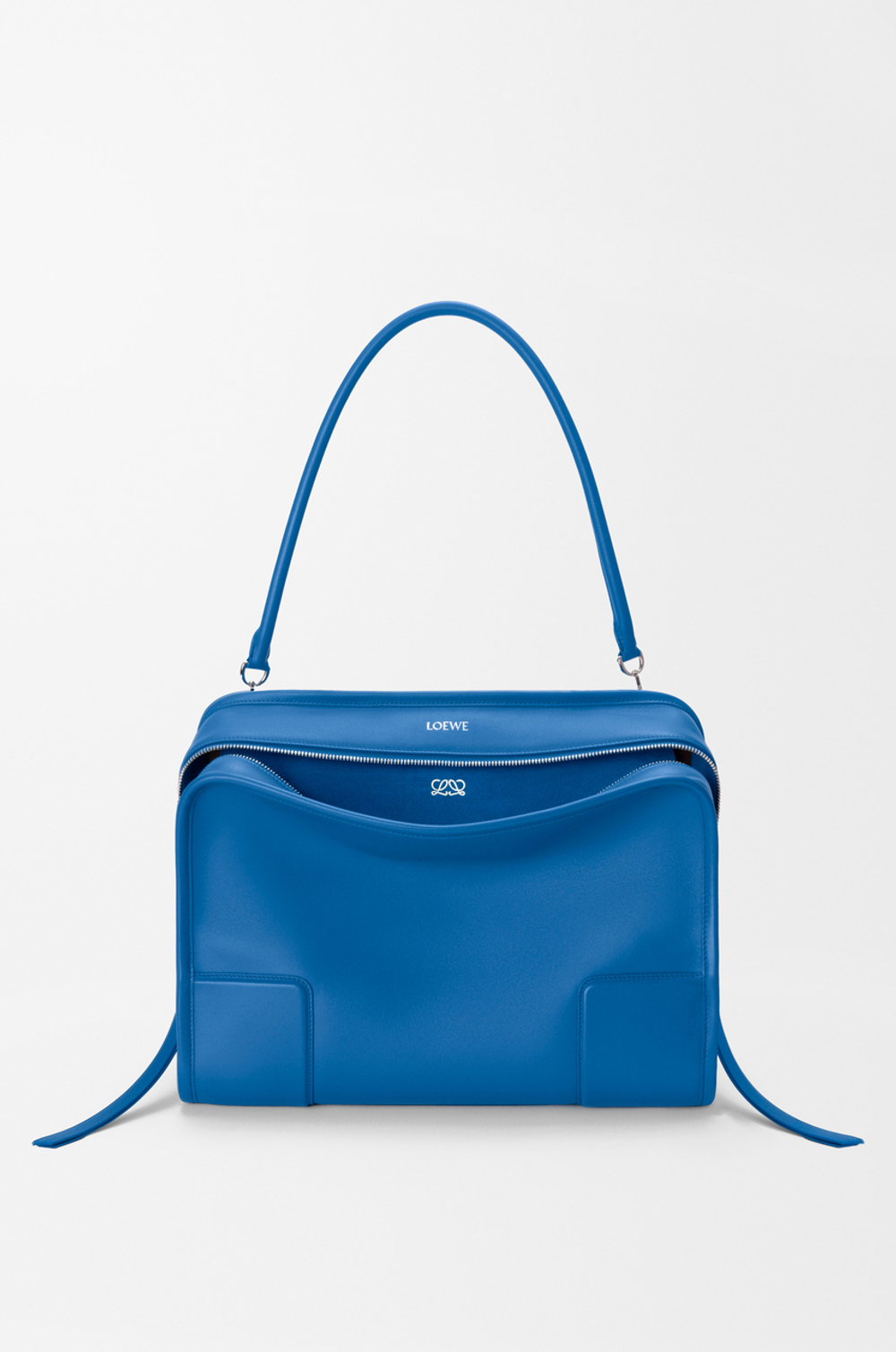 Loewe Большая сумка Amazona 180 из мягкой телячьей кожи, ярко-синий