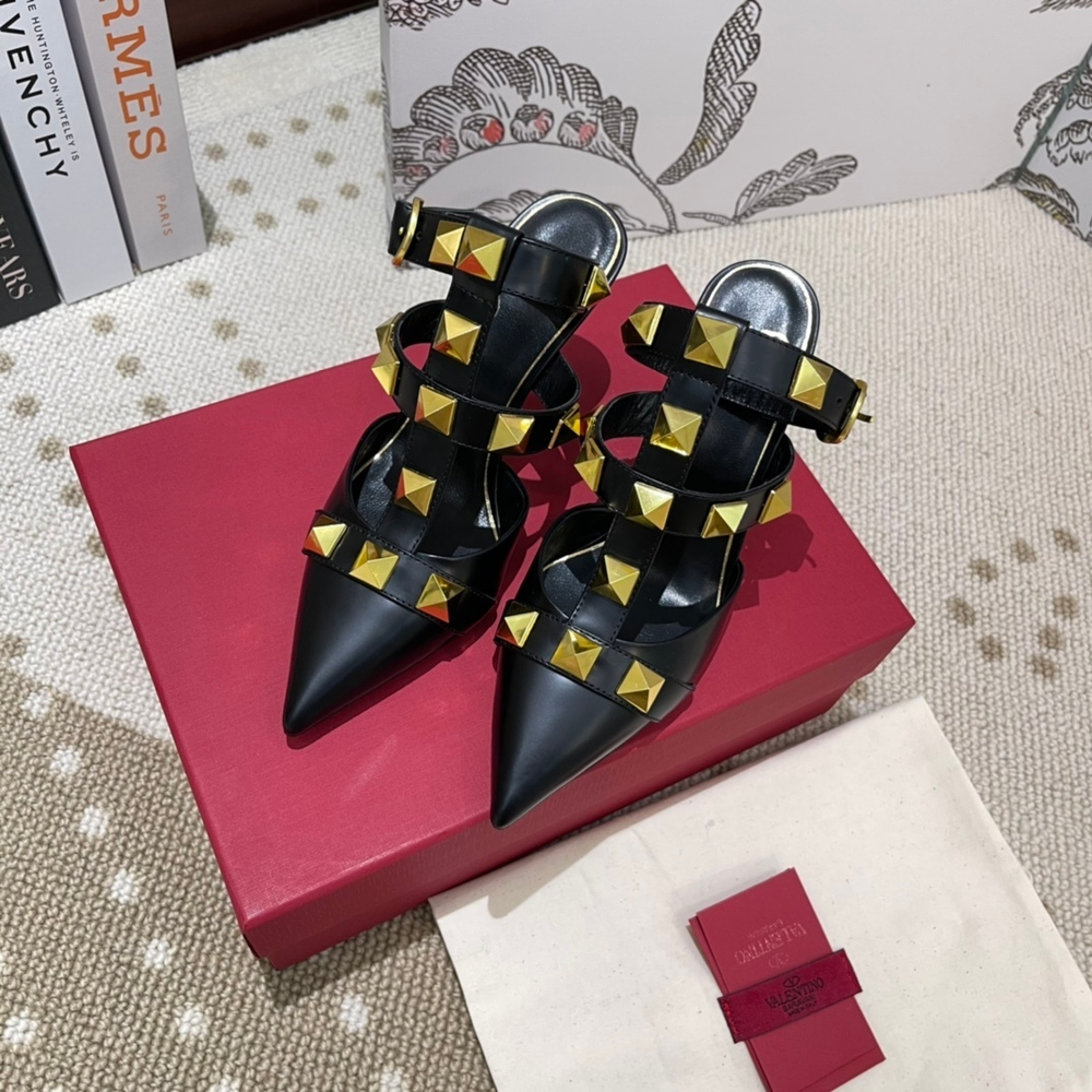 Valentino Garavani Roman Stud 8.5 cm
