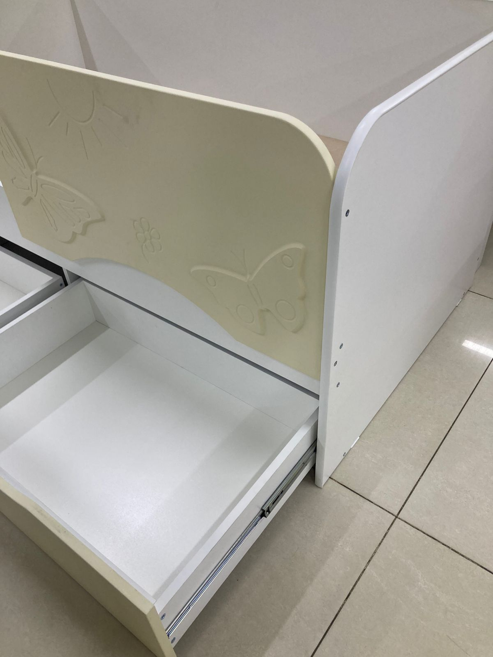 Кровать-софа Бабочка белый/тирамису