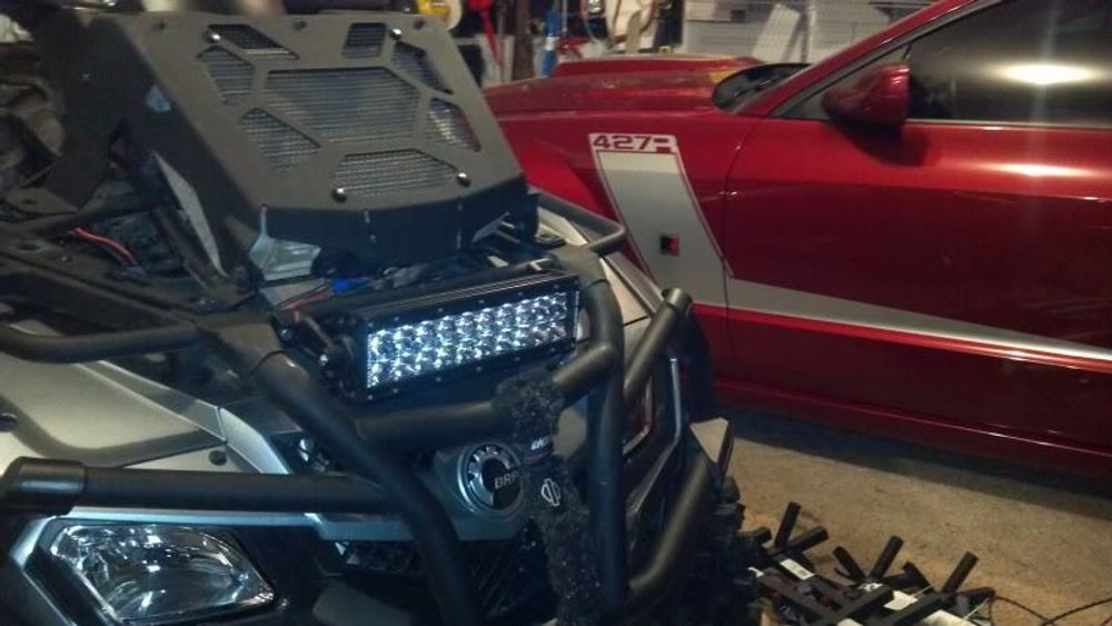 E-Series 10" - Flood