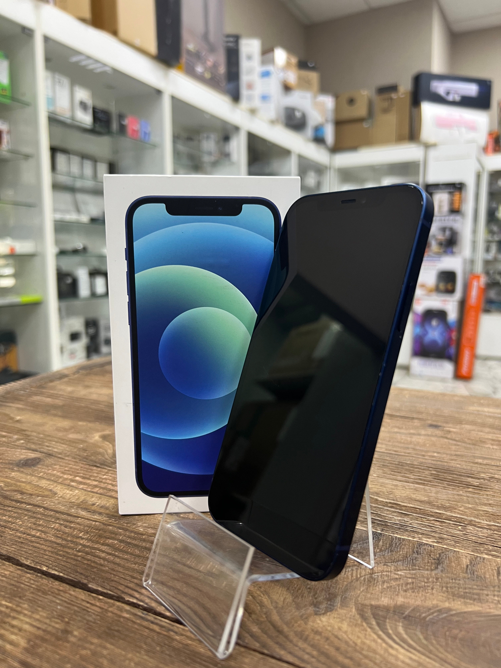 Б/У iPhone 12 128 Blue
