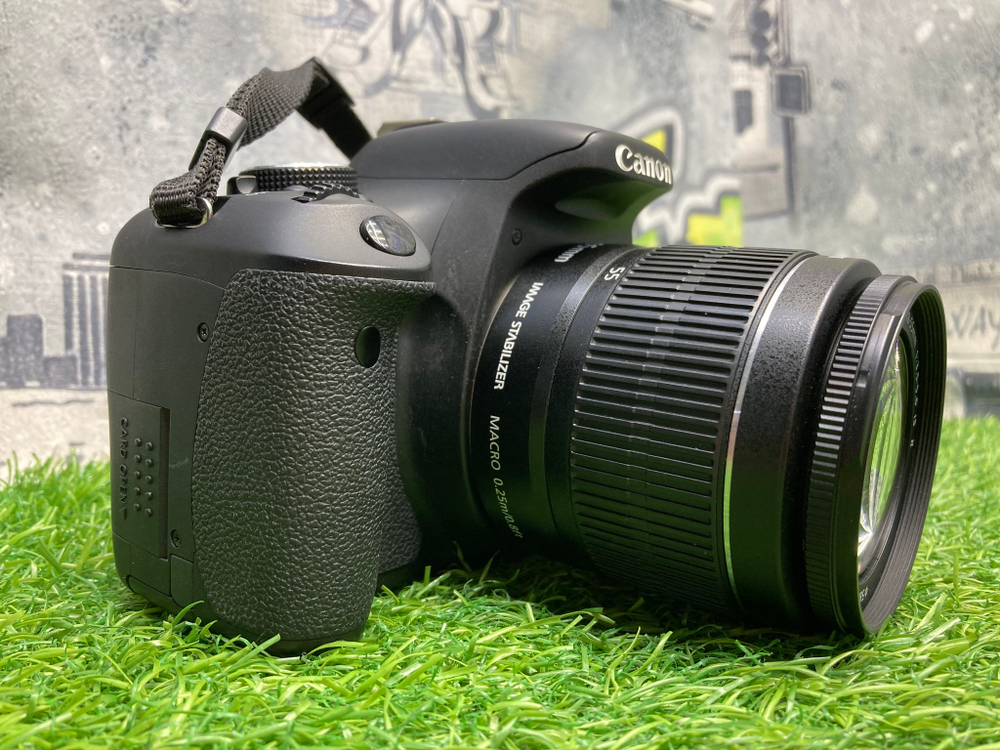 Canon 600D kit 18-55mm 3.5-5.6 IS ll 6.850 кадров