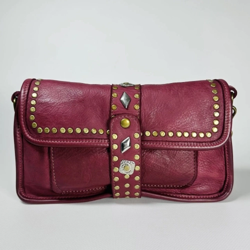 Женская сумка-клатч из натуральной кожи бордового цвета