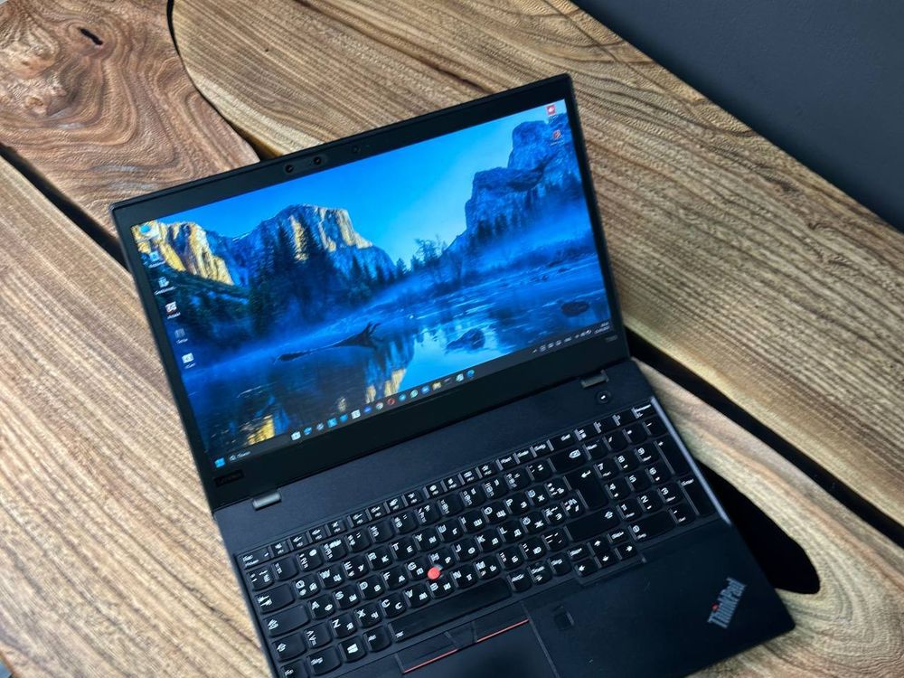 15.6" Ноутбук Lenovo ThinkPad T580 (1920x1080, Intel Core i5-8350U, RAM 16ГБ, SSD 512ГБ, Intel UHD Graphics 620, Win 10 Pro)