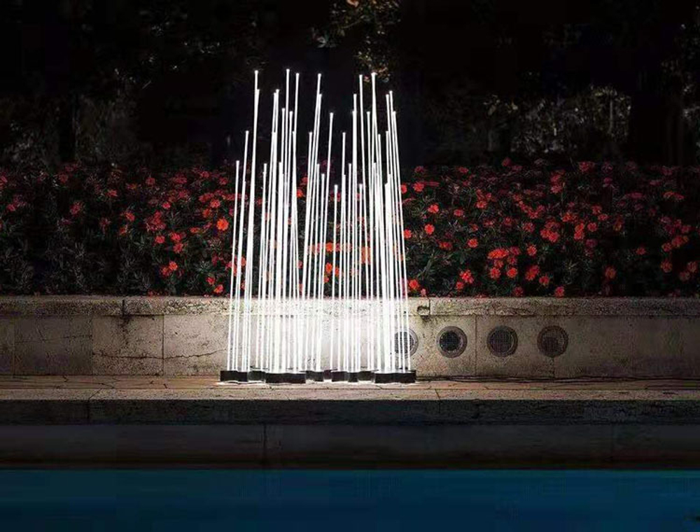 Floor design lamp Reeds By Artemide