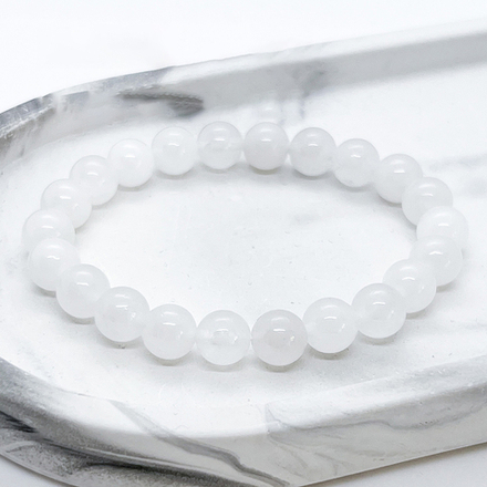 Браслет, белый кварц, диаметр бусин около 8 мм, размер 17 см