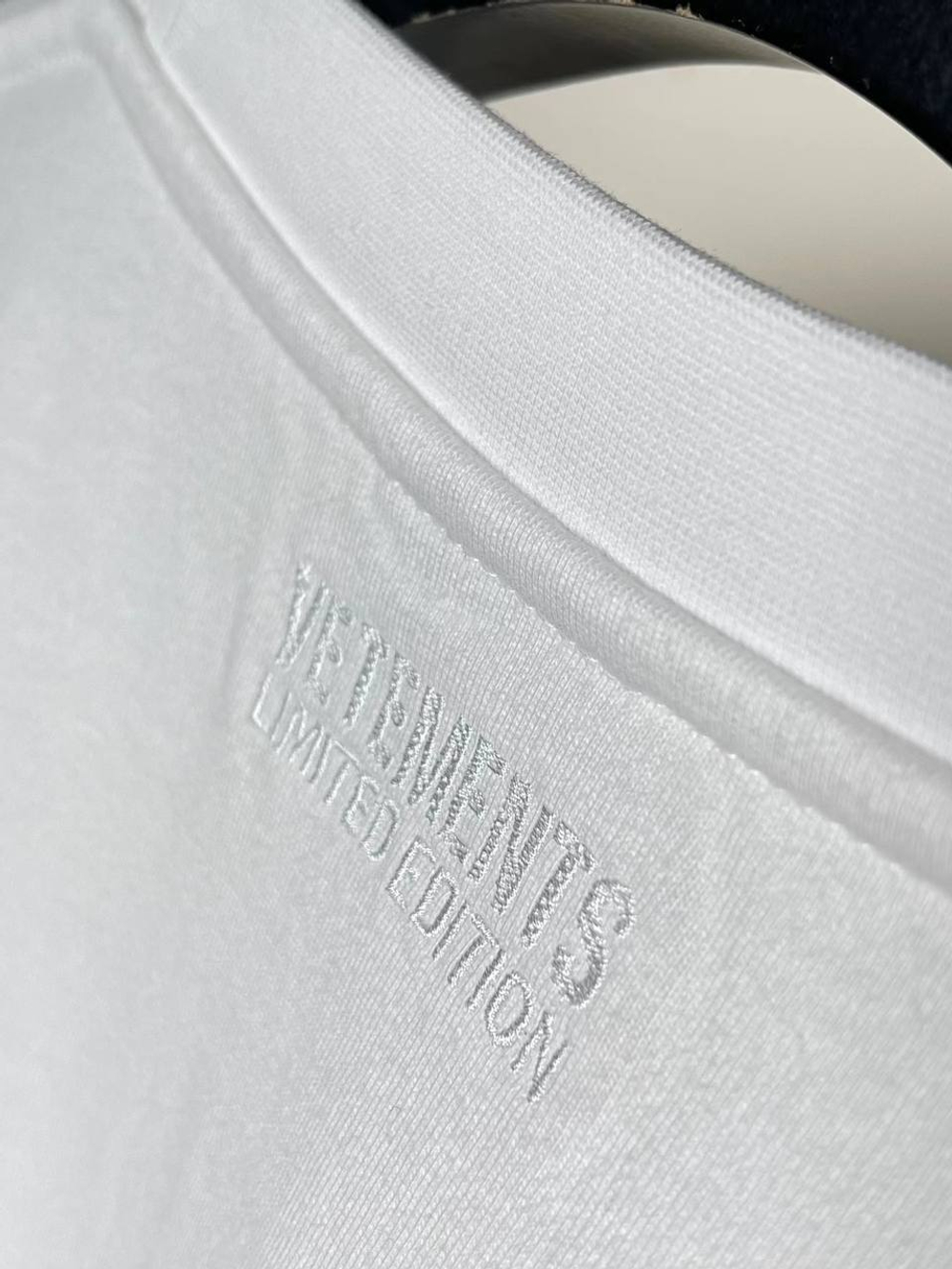 Футболка Vetements