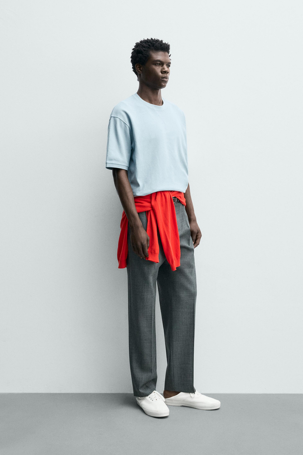 ZARA ТОЛСТОВКА КЛАССИЧЕСКОГО КРОЯ ИЗ ТКАНИ ПИКЕ, ЛИНЯЛЫЙ ГОЛУБОЙ