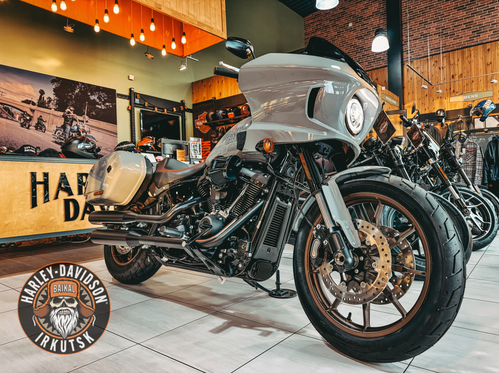 Новый мотоцикл Harley-Davidson® Low Rider® ST