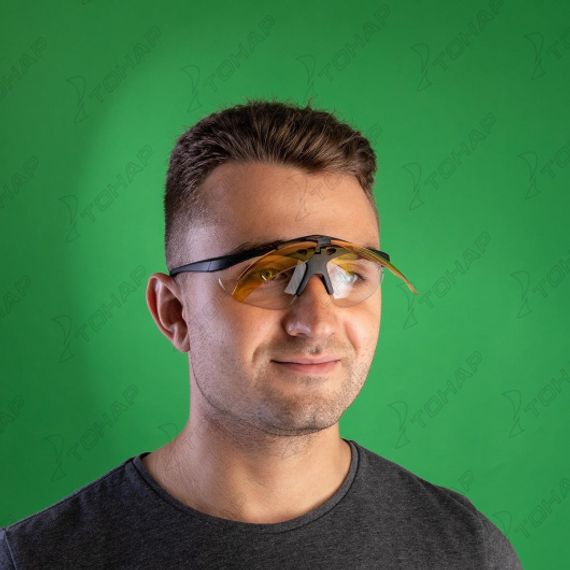 Очки PREMIER поляризационные в чехле (желтый) PR-OP-112-Y