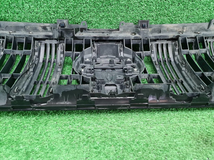 Решетка радиатора Toyota LC Prado 150 17-нв Black