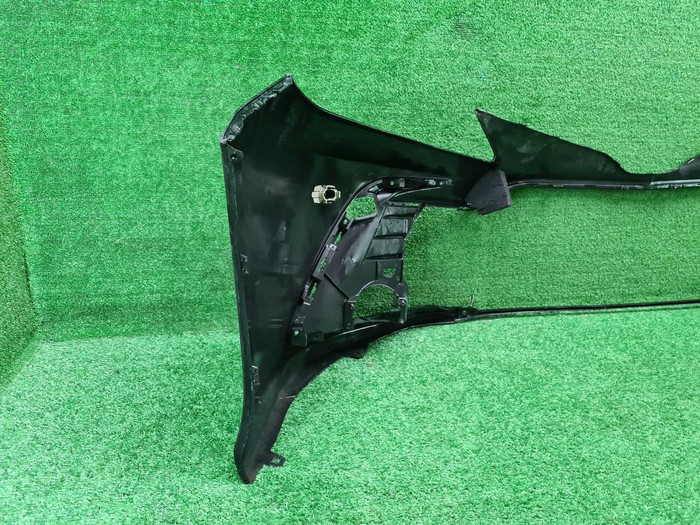 Бампер передний Toyota Camry xv70 (2020-н.в.)