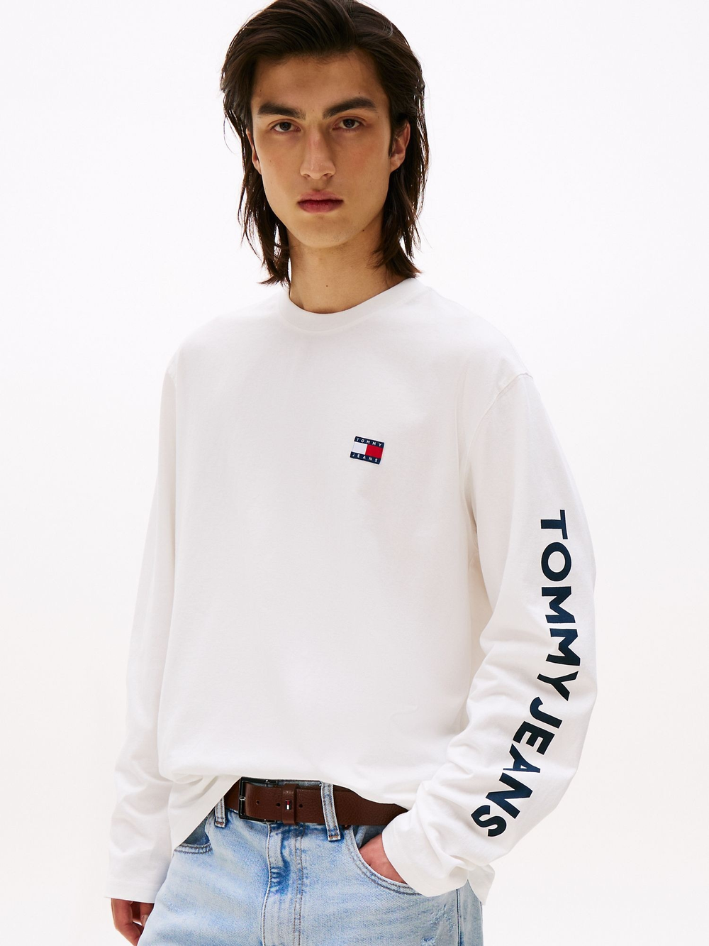 Лонгслив Tommy Jeans Badge Ecru