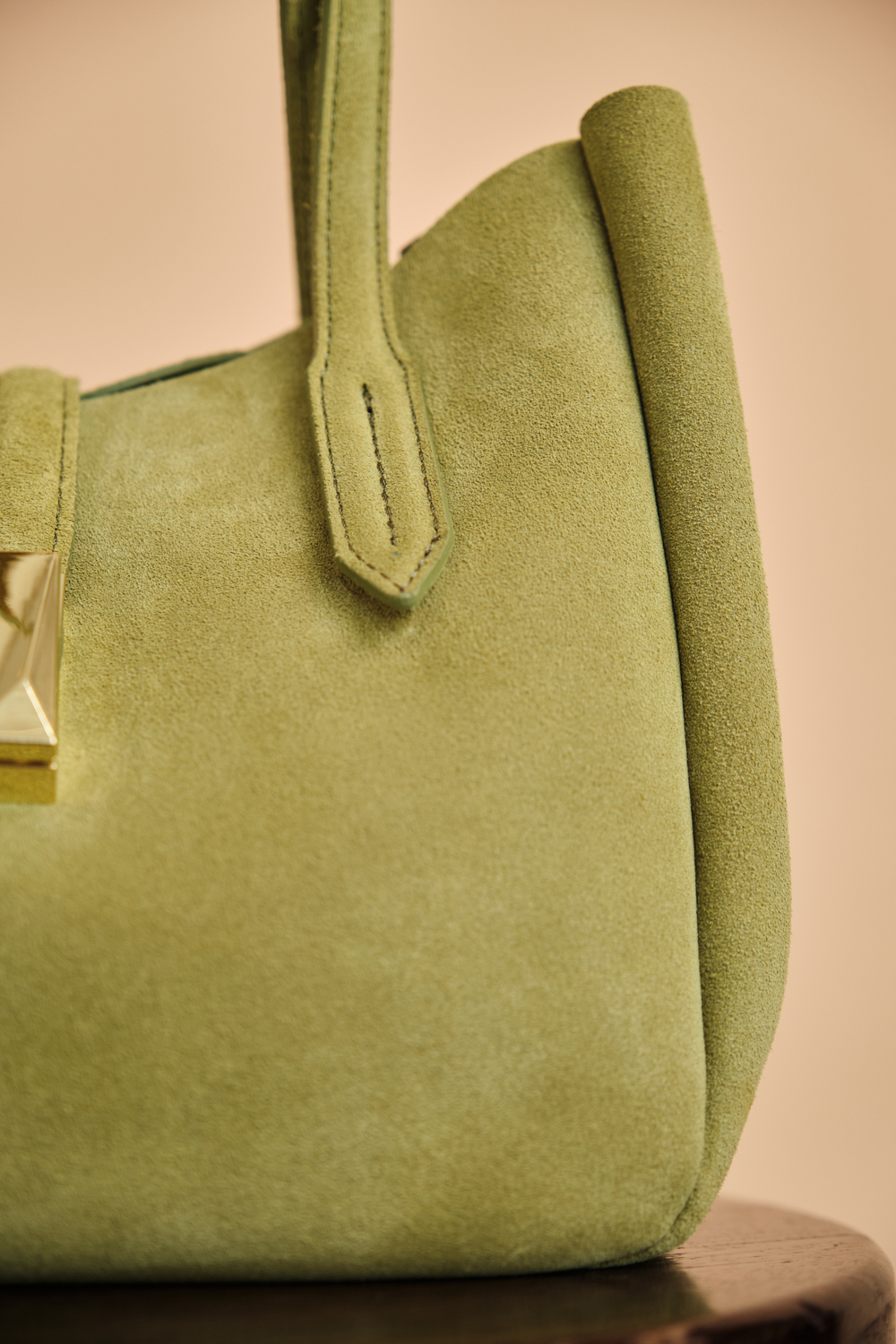 Замшевая сумка Sophie DBR 31059 киви