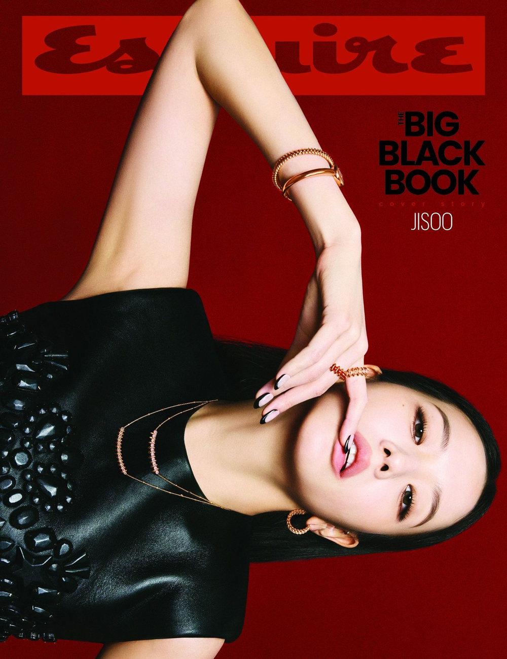 публикация esquire THE BIG BLACK BOOK - 2026 JISOO C Type
