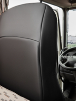 Чехлы Люкс DAF XF 106 (экокожа, черный цвет, черная вставка)