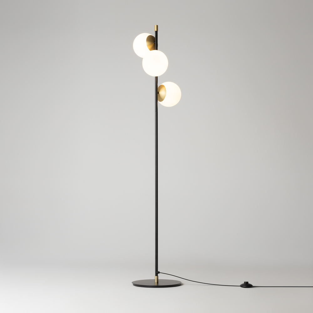 Напольный светильник (торшер) Maytoni MOD048FL-03G