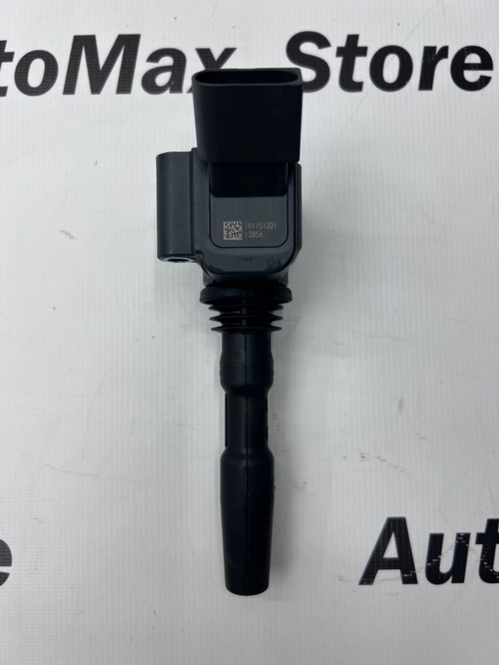 Катушка зажигания VAG Фольксваген. Шкода. 04E905110P. Оригинал.