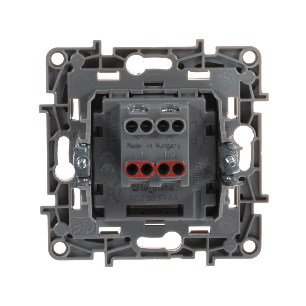 Переключатель перекрёстный 1-клавишный 10А 250В белый ETIKA Legrand