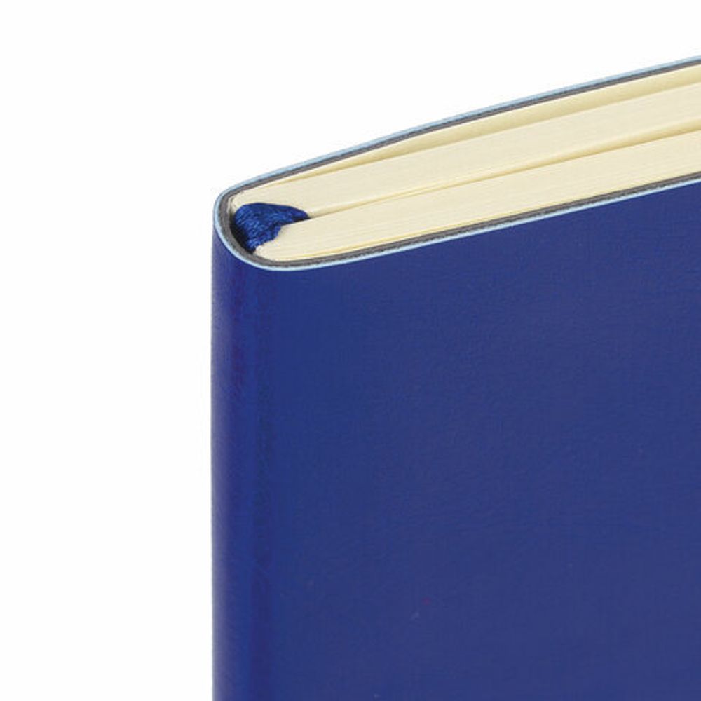 Блокнот в клетку с резинкой МАЛЫЙ ФОРМАТ А6 (100x150 мм), 80 л., под кожу синий BRAUBERG "Metropolis Ultra", 111025