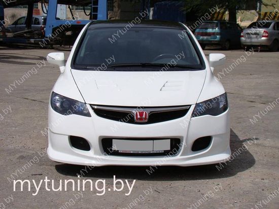 Передний бампер INGS EXTREEM для Honda Civic 8(VIII) 4D