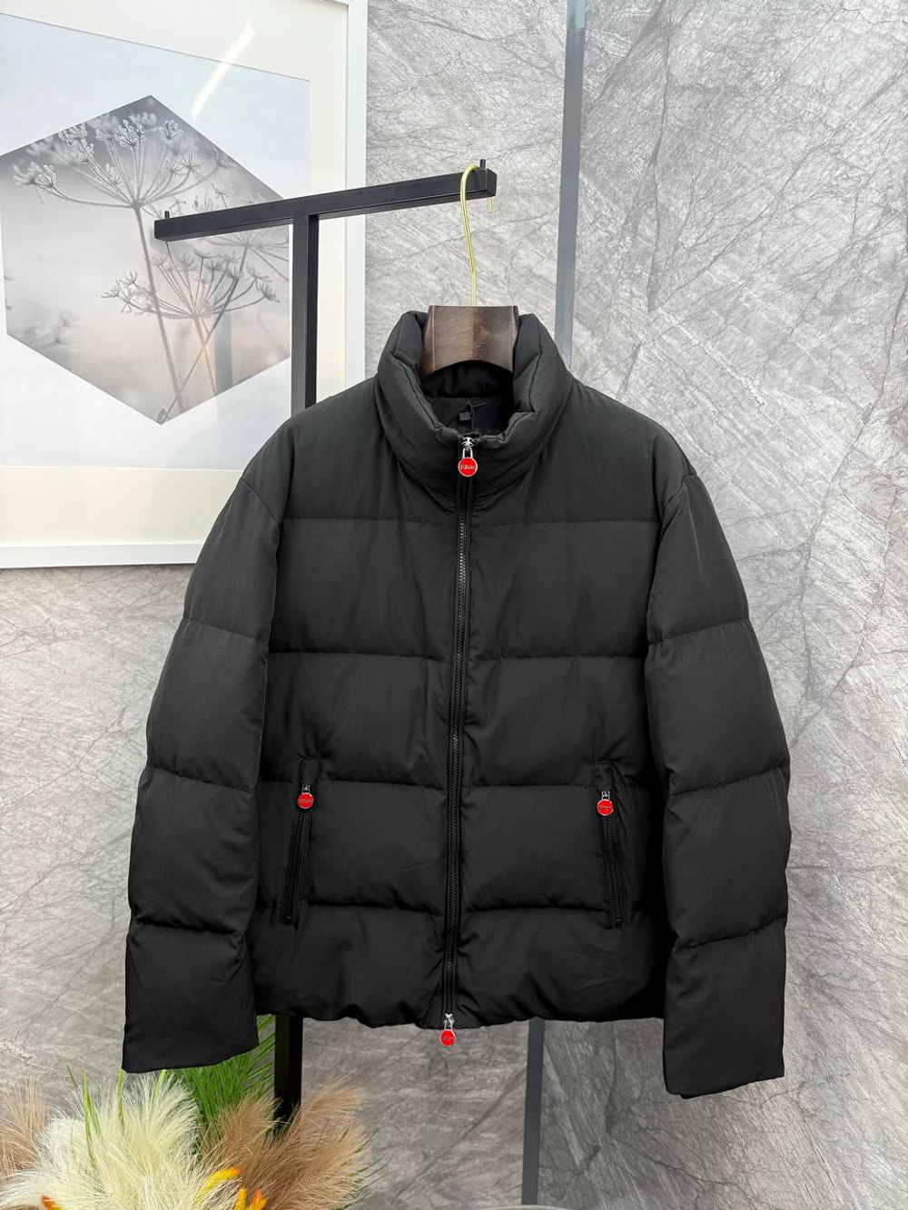 Пуховик Kiton