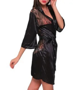 Пеньюар атласный со вставками из гипюра Sensual с трусиками черный S