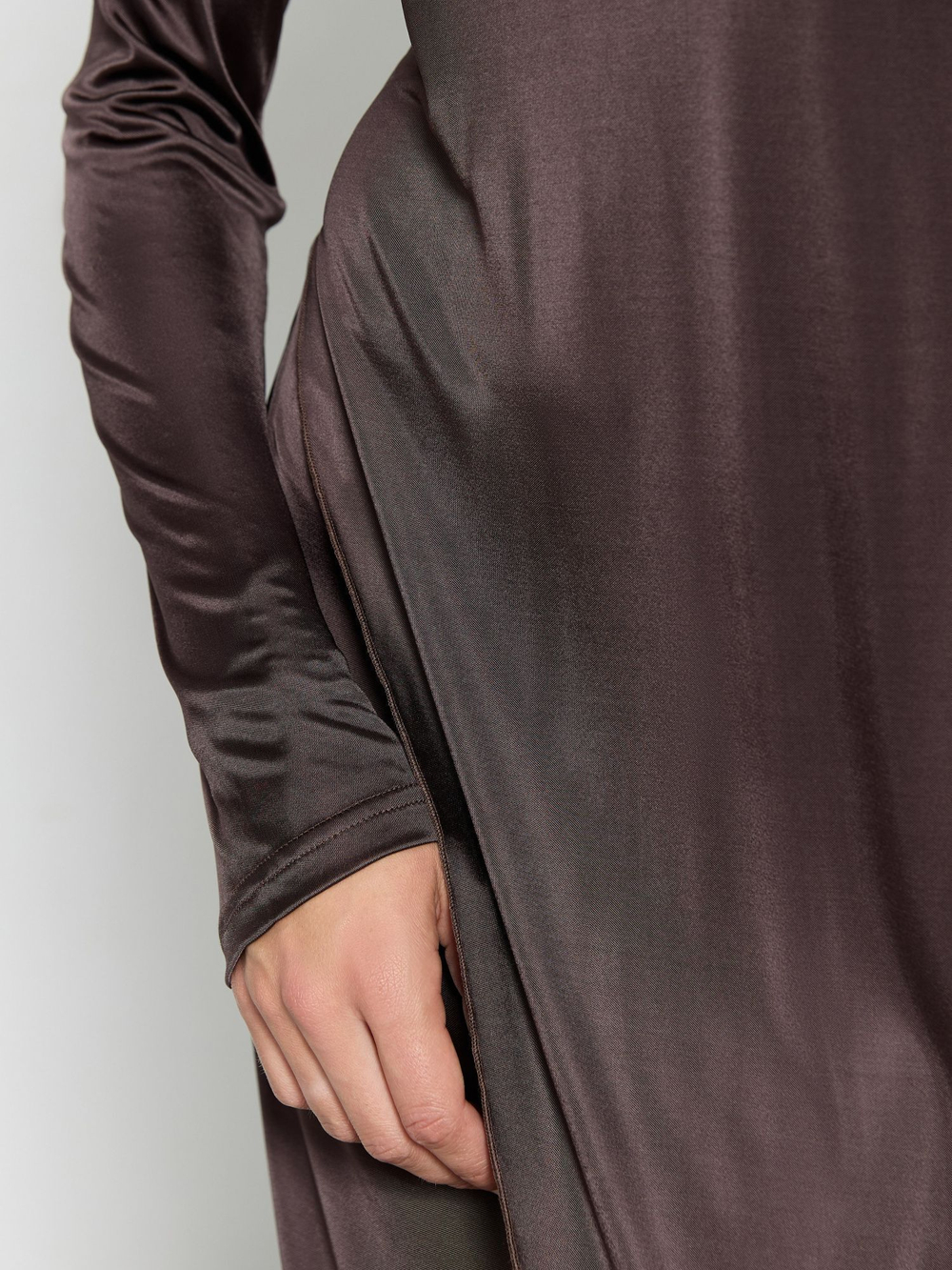 Лонгслив асимметричный