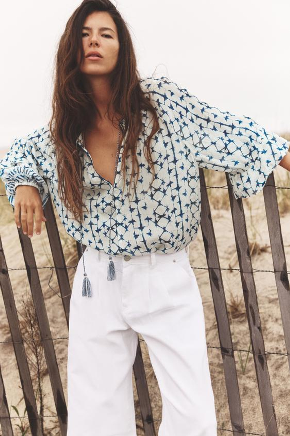 ZARA ДЖИНСЫ Z1975 WIDE LEG СО СРЕДНЕЙ ПОСАДКОЙ И ЗАЩИПАМИ, БЕЛЫЙ