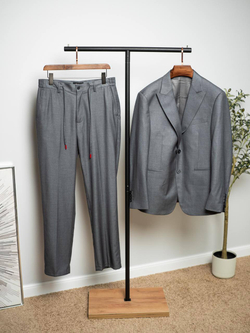 Костюм Kiton