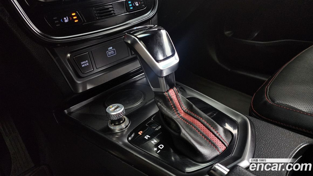 KG Mobility (Ssangyong) Very New Tivoli Дизель 1.6 2WD (09.2020)