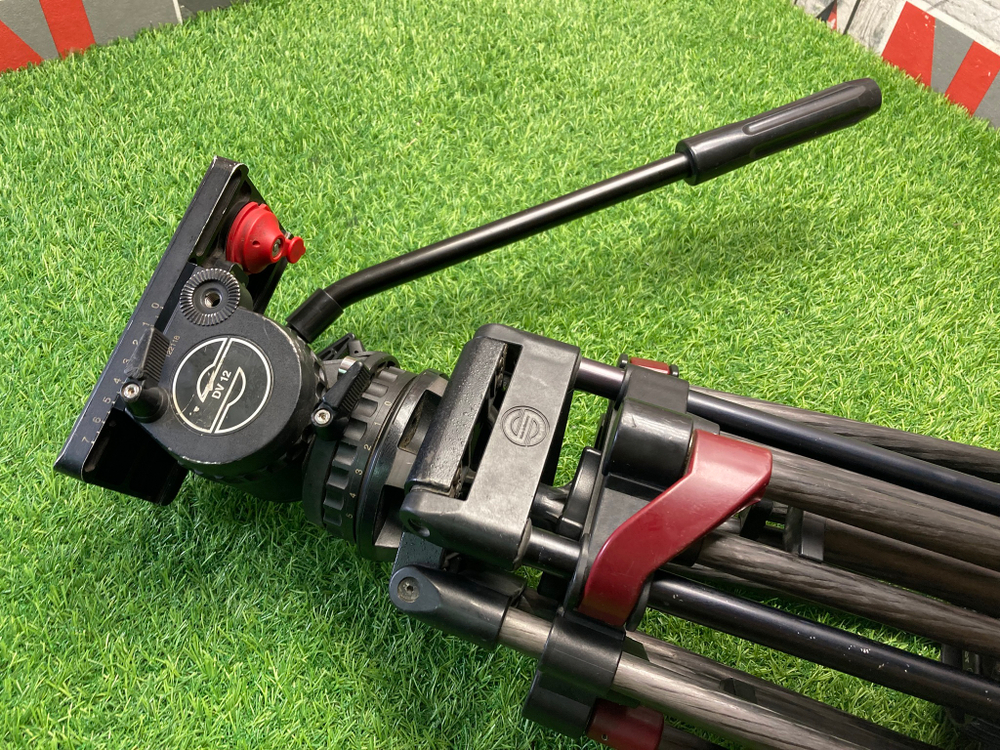 Sachtler ENG 2 MCF + DV 12 SB