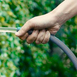 Шланг для полива GREEN APPLE GATH-1920 пвх садовый армированный усиленный NTS 19мм (3/4 ) х 20м