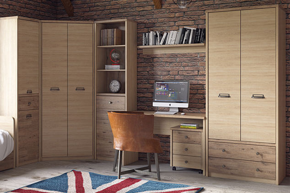 Стол письменный