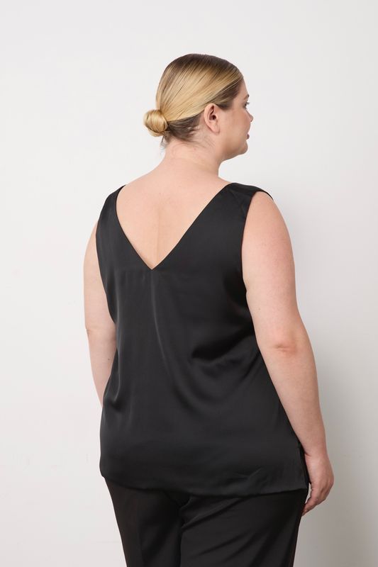 Топ двухслойный на широких бретелях, черный