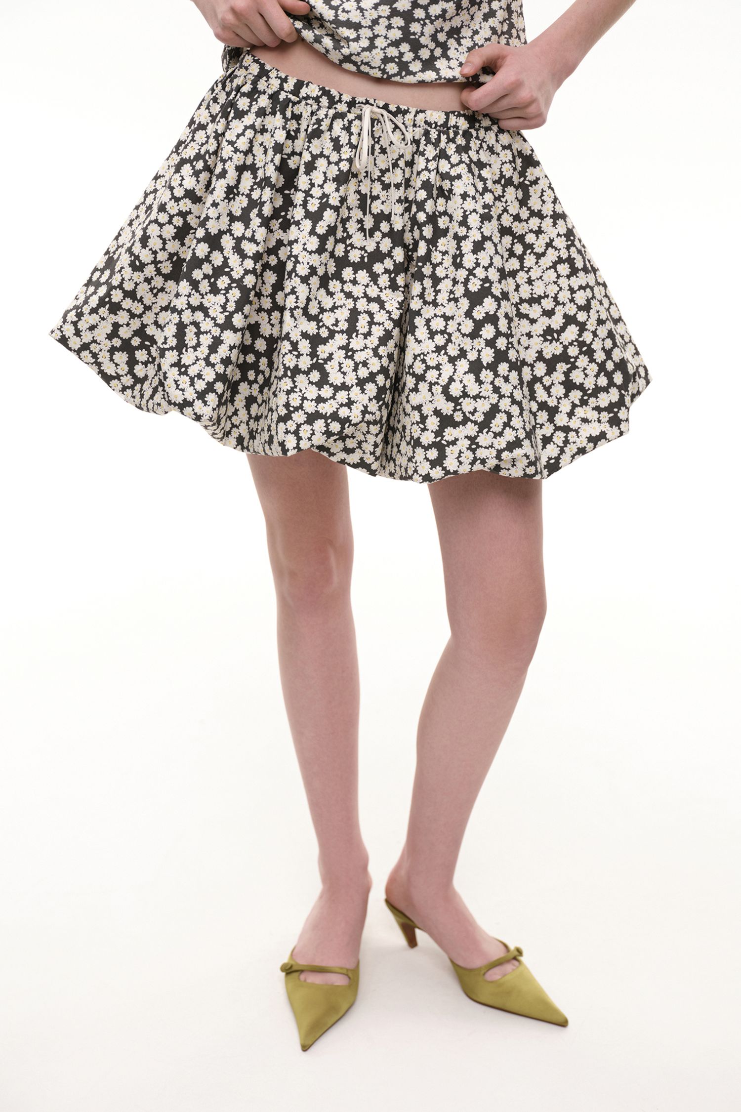 Юбка с цветочным принтом (Flower Power), черная