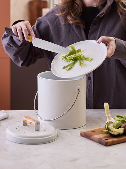 Контейнер для пищевых отходов с фильтром irmel, 3,5 л, молочный