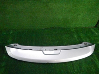 Спойлер крышки багажника Toyota Land Cruiser 200 (2007-н.в.)