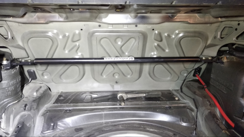 Распорка задних стоек (прямая перемычка) BMW E46