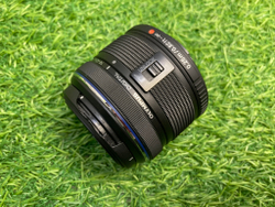 Panasonic Lumix DMC-G7 + Olympus II R 14-42mm